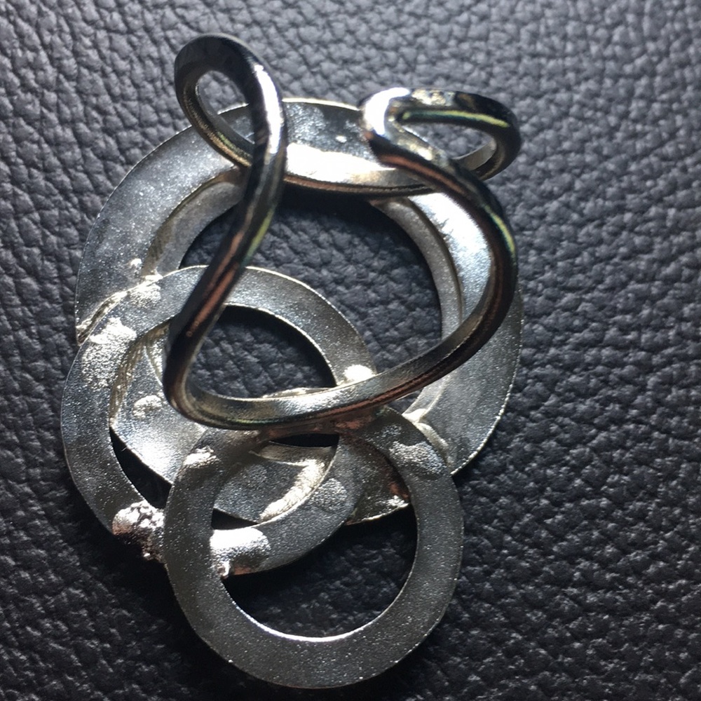 Silver statement ring - adjustable - Picture 3 of 5